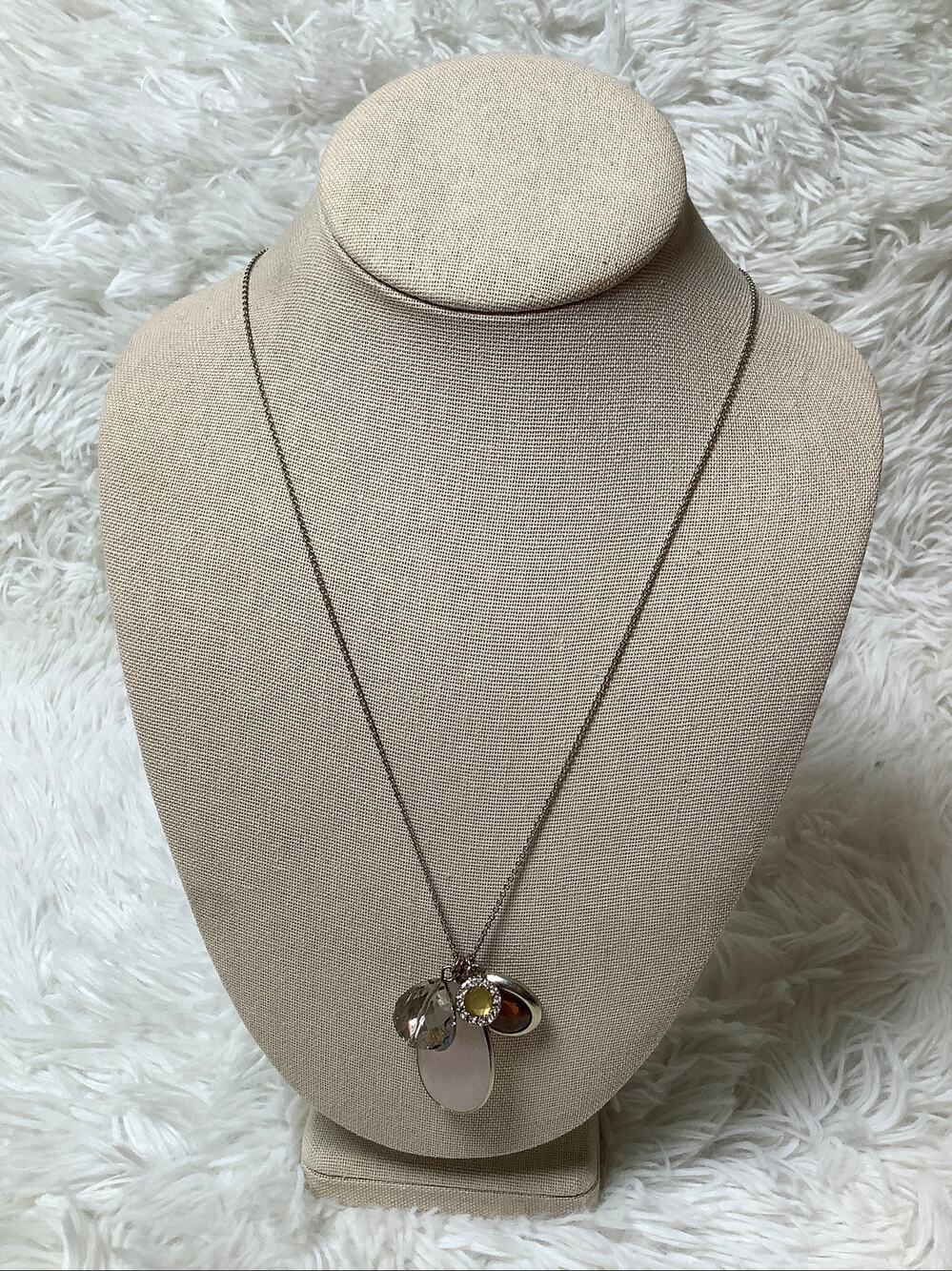Banana Republic Silver-Tone Multi-Faceted Stones Pendant Necklace C32-16